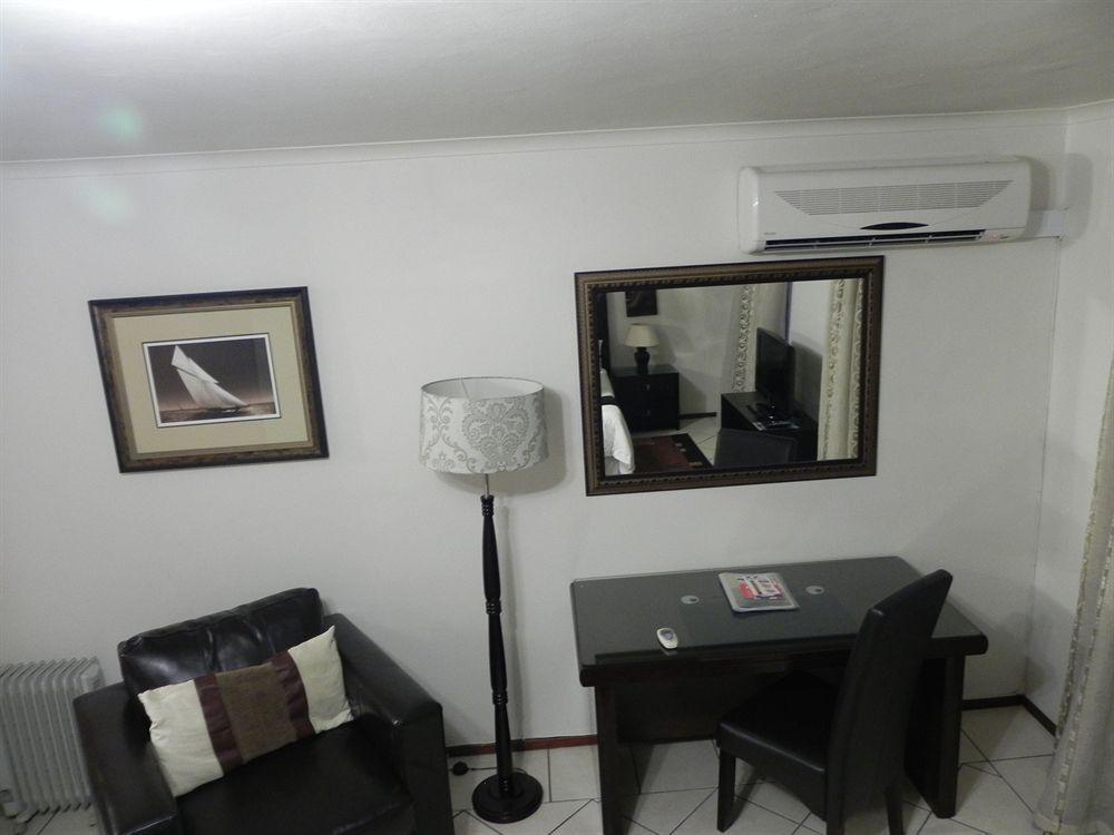 Westay Timessquare Apartments Sandton Luaran gambar
