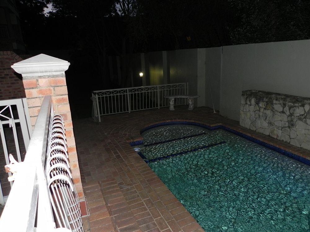 Westay Timessquare Apartments Sandton Luaran gambar