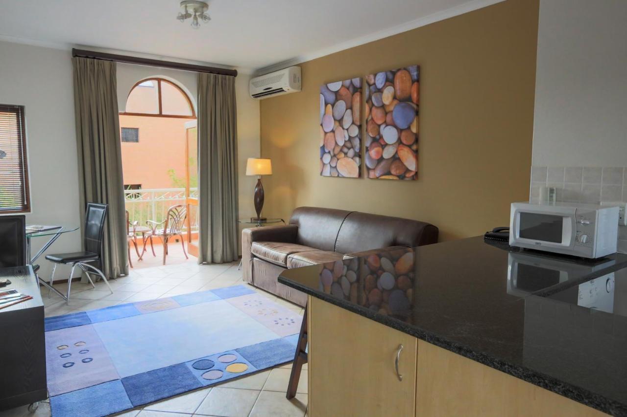 Westay Timessquare Apartments Sandton Bilik gambar